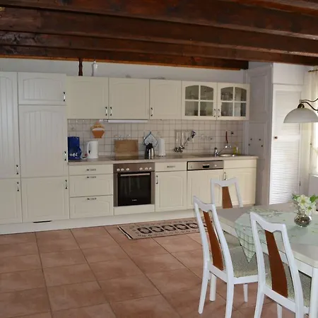 Appartement Landhaus-ole-steen-fewo-nord-sued-bis-6-personen Tating